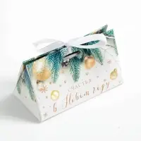 Бонбоньерка новогодняя &laquo;Новогоднее фото&raquo;, 10 х 5,5 х 5,5 см, Новый год
