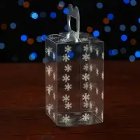 Коробка подарочная новогодняя складная ПВХ &laquo;Снежинки&raquo; 12&times;7&times;7 см