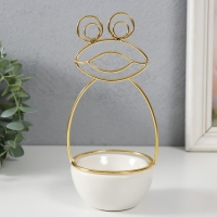 Сувенир керамика, металл подставка "Лягушонок" белая с золотом 9х8х18 см