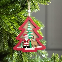 Ёлочная игрушка &laquo;Красная ёлочка с Дедом Морозом&raquo;, от батареек, свечение RGB