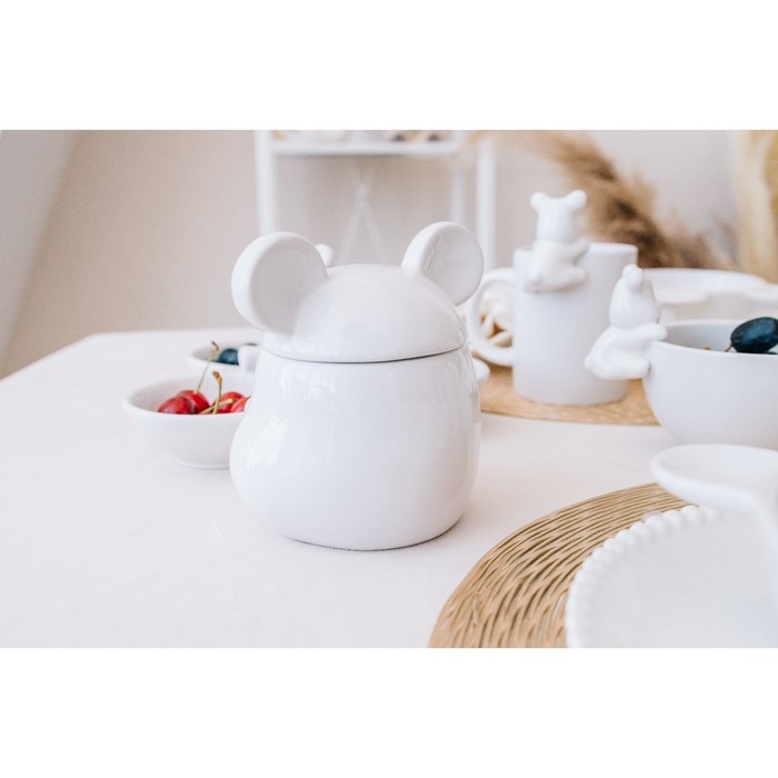 Банка для хранения сыпучих продуктов Доляна &laquo;Мишка Отто&raquo;, 400 мл, 11&times;12&times;12,5 см, цвет белый