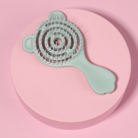 Расчёска массажная, вентилируемая, 13,5 &times; 7,5 см, цвет зелёный