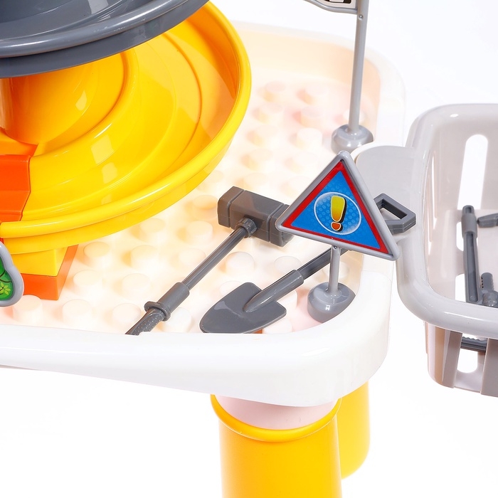 Интерактивный набор-парковка &laquo;Приключения на стройке&raquo;, 4 машинки в наборе, подвижные элементы, аксессуары