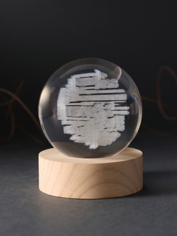 Сувенир стекло подсветка "Шар. Слова" d=6 см подставка дерево, USB