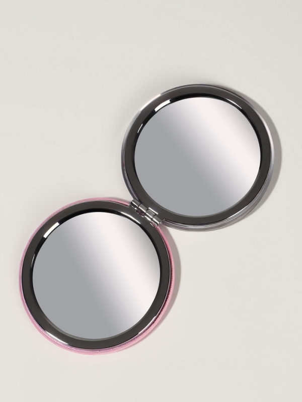 Зеркало складное &laquo;Цветы&raquo;, d = 7,2 см, с увеличением, цвет чёрный/фиолетовый