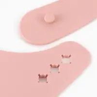 Нагрудник детский, цвет светло-розовый