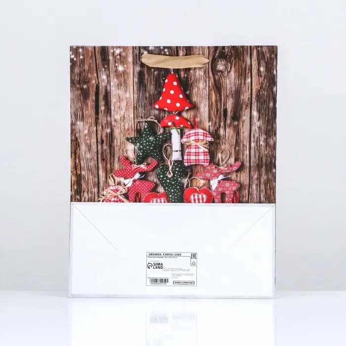 Пакет подарочный новогодний ламинированный &laquo;Плюшевая ёлка&raquo;, 26&times;32&times;12 см