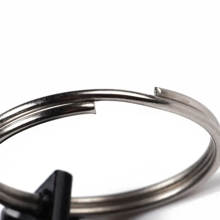 Свисток для выживания высокочастотный, до 100 дБ, 5 см, чёрный