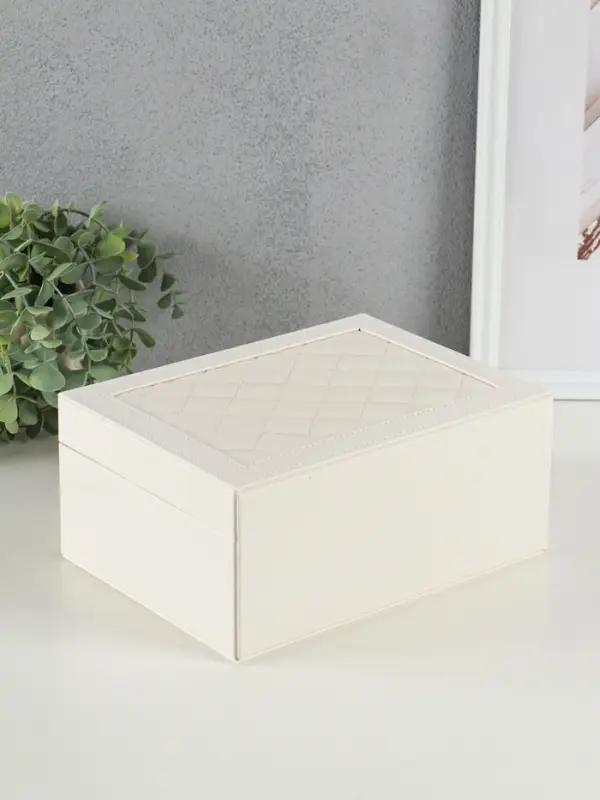 Шкатулка для украшений "Стёганная" 2 яруса, цвет белый, 17,5х23,5х10,5 см