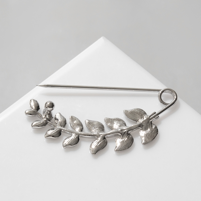 Булавка &laquo;Веточка лиственная&raquo; 6,5 см, цвет зелёный в серебре