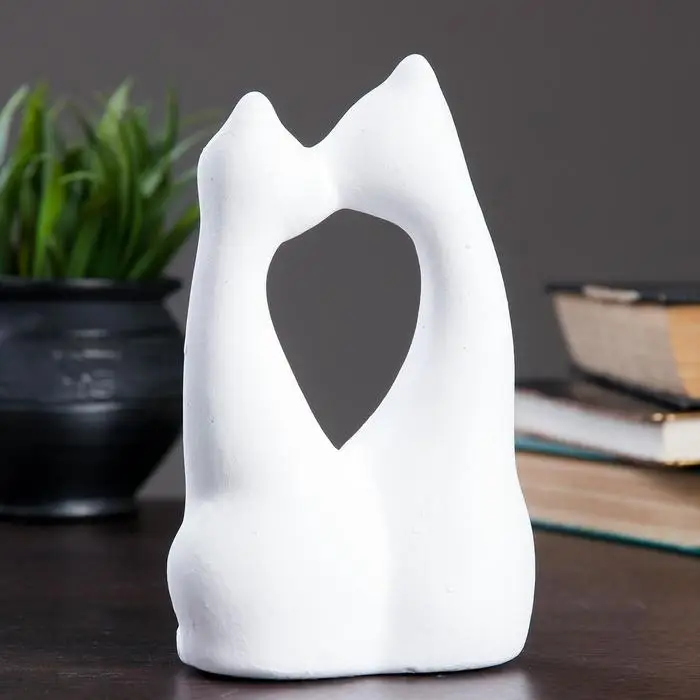 Фигура "Коты влюбленные" белые 6х11х17см