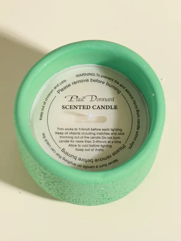 Свеча в вулканическом подсвечнике "Изгиб" мятная 8,3х8,5х7 см