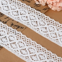 Кружево вязаное, 50 мм &times; 10 &plusmn; 1 м, цвет белый