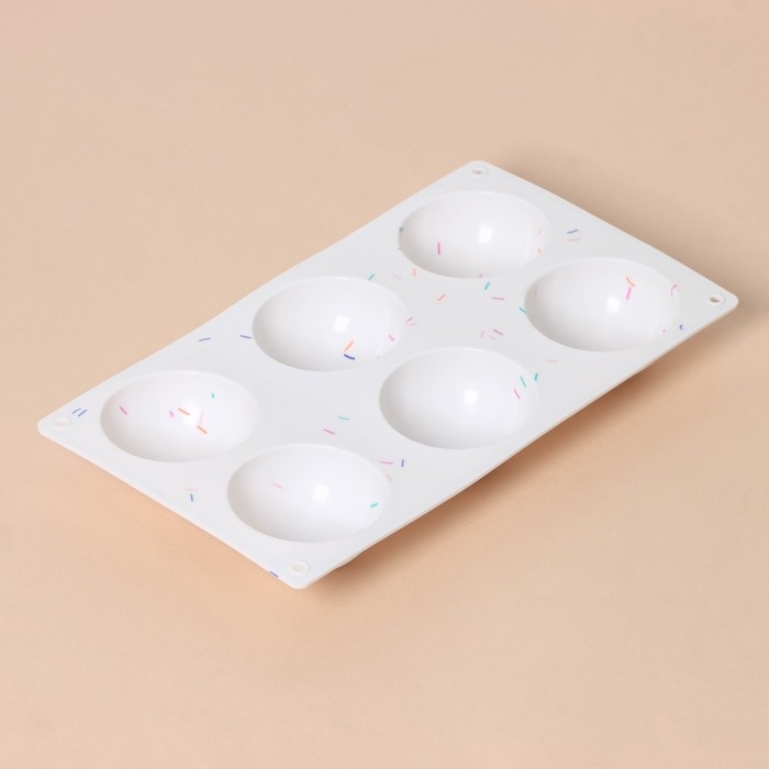 Форма для выпечки KONFINETTA &laquo;Фигуры. Полусфера&raquo;, силикон, 27,8&times;16,3&times;3,4 см, 6 ячеек (d=6,7 см), цвет белый