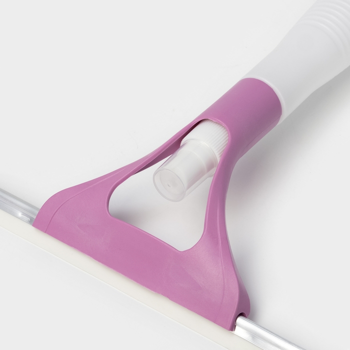 Водосгон с пульверизатором Доляна, 30&times;30 см, цвет МИКС