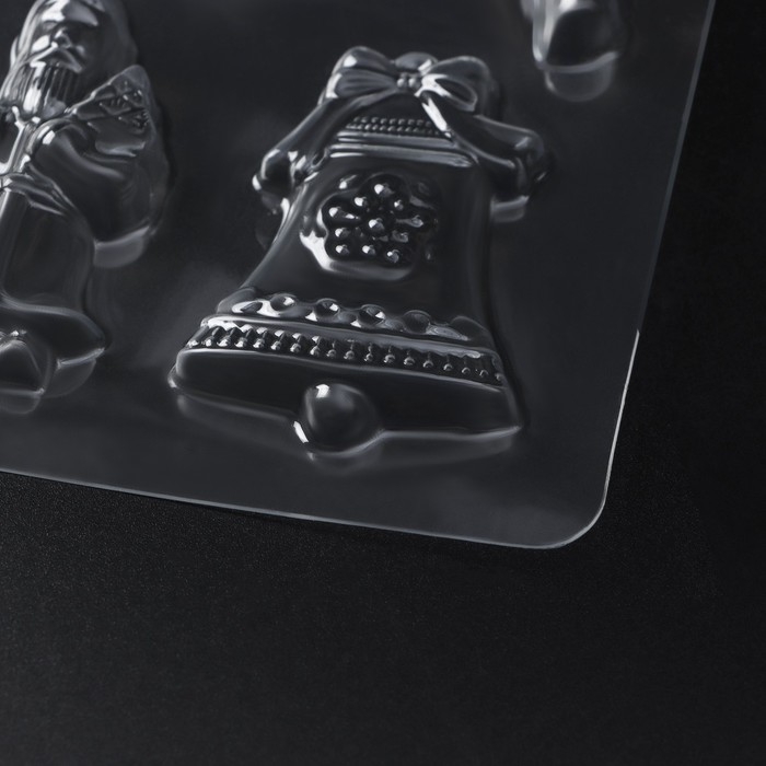 Форма для шоколада новогодняя &laquo;Новый год&raquo;, 16 ячеек, 15&times;8 см, цвет прозрачный