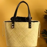 Сумка плетёная из пандана, 29&times;17&times;42 см, бежево-чёрная