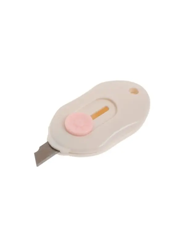 Нож универсальный ТУНДРА, мини, пластиковый корпус, возвратное лезвие, 9 мм