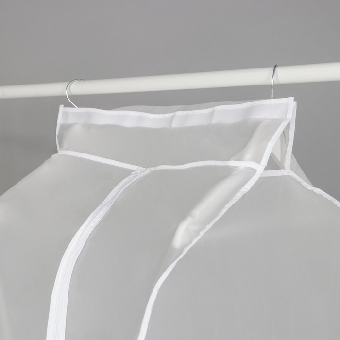 Чехол для одежды Доляна, плотный, объёмный, 60&times;90&times;50 см, цвет белый