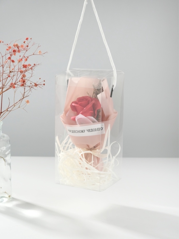 Букет из мыльных лепестков "Роза подарочная в коробке" красный  8,6х8,6х18,5 см