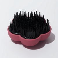 Расчёска массажная &laquo;Цветок&raquo;, 8.5&times;4 см, розовая