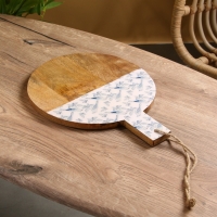 Доска разделочная круглая "Синие птицы" дерево манго 36х28 см