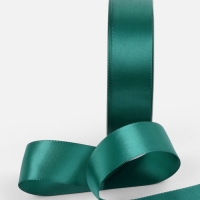 Лента атласная двухсторонняя №0589 25мм*25&plusmn;1м изумрудный TR