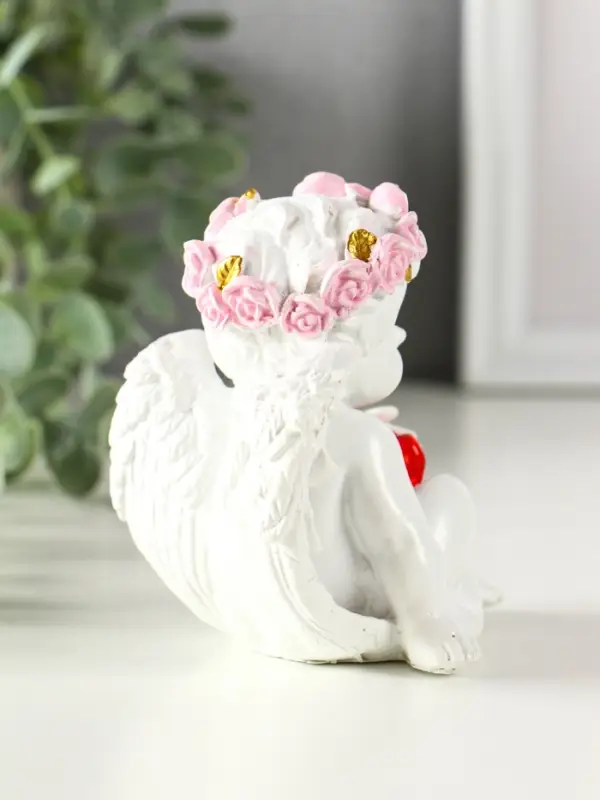 Сувенир полистоун свет "Ангел - воздушный поцелуй в форме сердца" белый 6,8х6х7,3 см