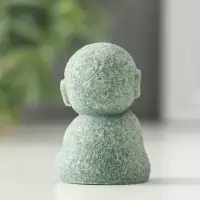 Сувенир песчаник "Маленький монах с чётками - священные писания" 3,3х4х7 см