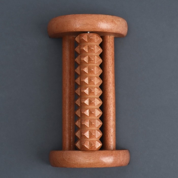 Массажёр для ног &laquo;Барабан&raquo;, 1 ролик с шипами, деревянный, 14,5 &times; 8,2 &times; 5 см