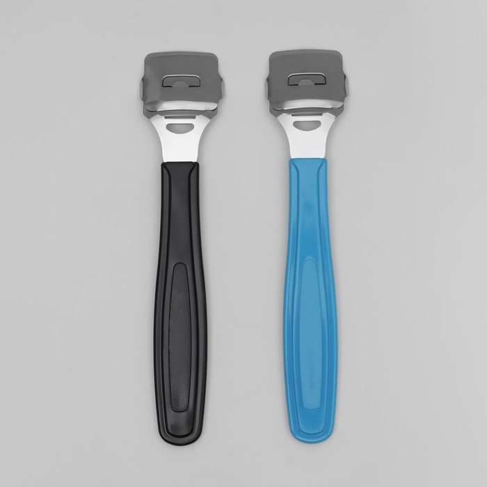 Станок для педикюра, со сменными лезвиями 3 шт, 14 см, цвет МИКС