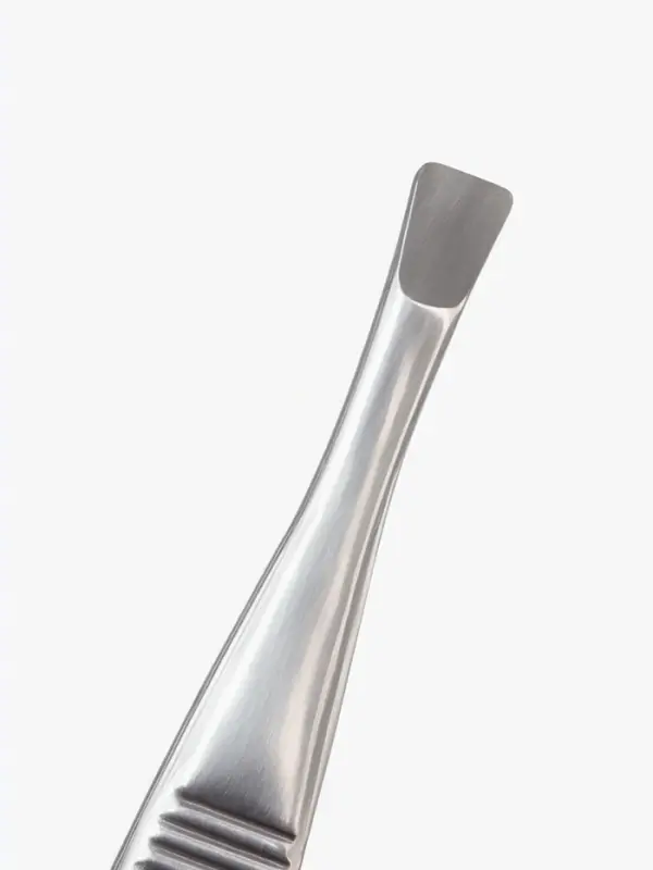 Пинцет прямой, узкий, с расчёской, 8.8 см, в чехле, МИКС