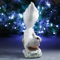 Фигура "Белка на большом орехе" 30х17х12см