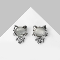 Брошь &laquo;Кошечка&raquo; спящая, цвет белый в серебре (неделимая фасовка 12 шт., цена за шт.)