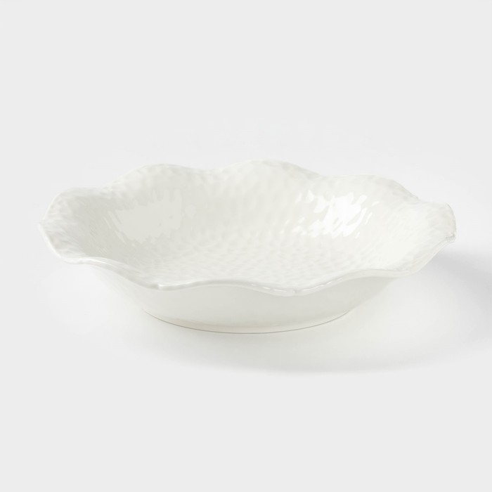 Тарелка керамическая обеденная &laquo;Воздушность&raquo;, 1,1 л, d=28 см, цвет белый