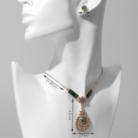 Гарнитур 2 предмета: серьги, кулон &laquo;Роса&raquo; цветочная, цвет зелёно-белый в золоте, 48 см