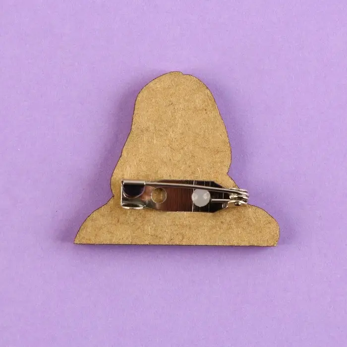 Значок деревянный &laquo;Девушка в цветах&raquo;, аниме , 3,3 х 2,8 см