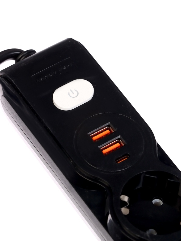 Удлинитель 3 розетки, 3м, 1300 Вт, 3х0.75 мм2, 2 USB-A+USB-C, 2.1А, с з/к, с выкл.