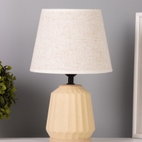 Лампа настольная "Грани" 1х40Вт Е27 бежевый 20х20х31см МОДЕЛЬ: