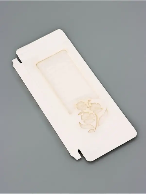 Подарочная коробка под плитку шоколада, с вырубным окном, &laquo;Цветочки&raquo;, 17.1&times;8&times;1.4 см