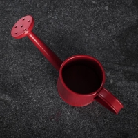 Кашпо &laquo;Лейка&raquo;, 15&times;7&times;8 см, красное