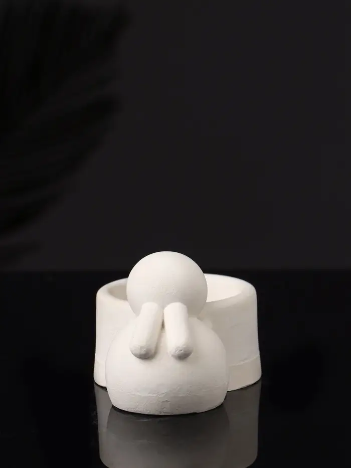 Подсвечник "Заяц с чашей" 8х6х4 см, натуральный, гипс