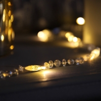 Гирлянда &laquo;Нить&raquo; 2 м роса с насадками &laquo;Бусины&raquo;, IP20, нить серебристая, 20 LED, батарейки AAx2 (не в комплекте), 2 режима, свечение тёплое белое