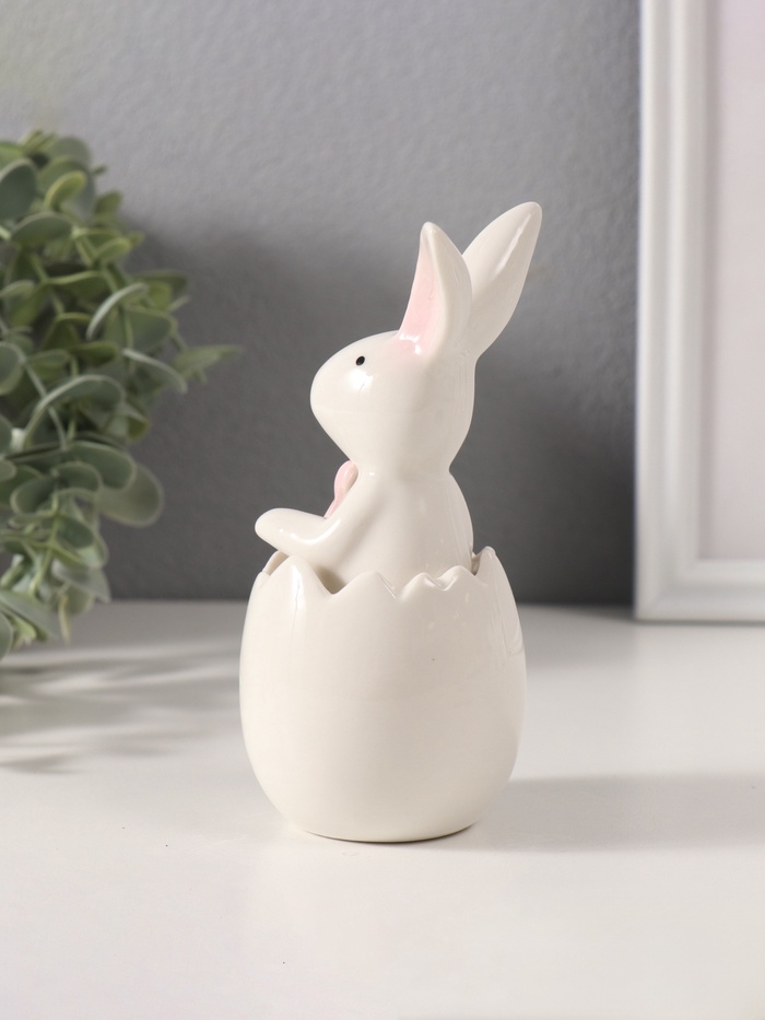 Сувенир керамика "Белый кролик с бантиком в скорлупе" 5х7,5х13,5 см