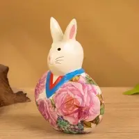 Сувенир дерево "Кролик в халате" светлый, 10х6х12 см