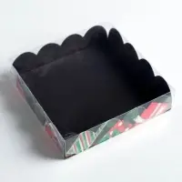 Коробка для кондитерских изделий с пластиковой крышкой &laquo;С Новым годом&raquo;, 13 х 13 х 3 см