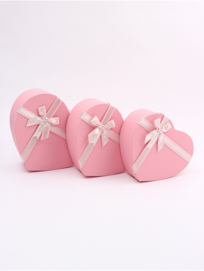 Набор коробок 3 в 1 сердца 31 х 27 х 13,3; 28 х 25 х 11,7; 26 х 23 х 10,3 см