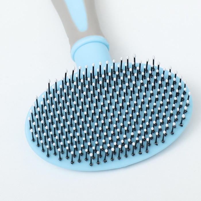 Пуходерка пластиковая мягкая с закругленными зубьями, средняя, 9,5 х 16,5 см, голубая