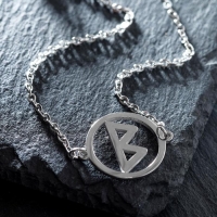 Браслет-оберег &laquo;Руны&raquo; женская сила, цвет серебро, 17 см