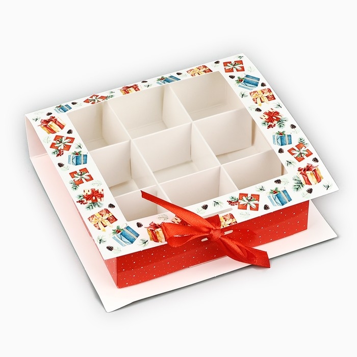 Коробка под 9 конфет с ячейками &laquo;Новогодние подарки&raquo; 14.8 х 13.5 х 3.5 см, Новый год